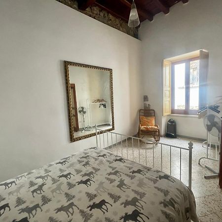 Mura Del Tempo - Rooms & Suites Bisceglie Dış mekan fotoğraf